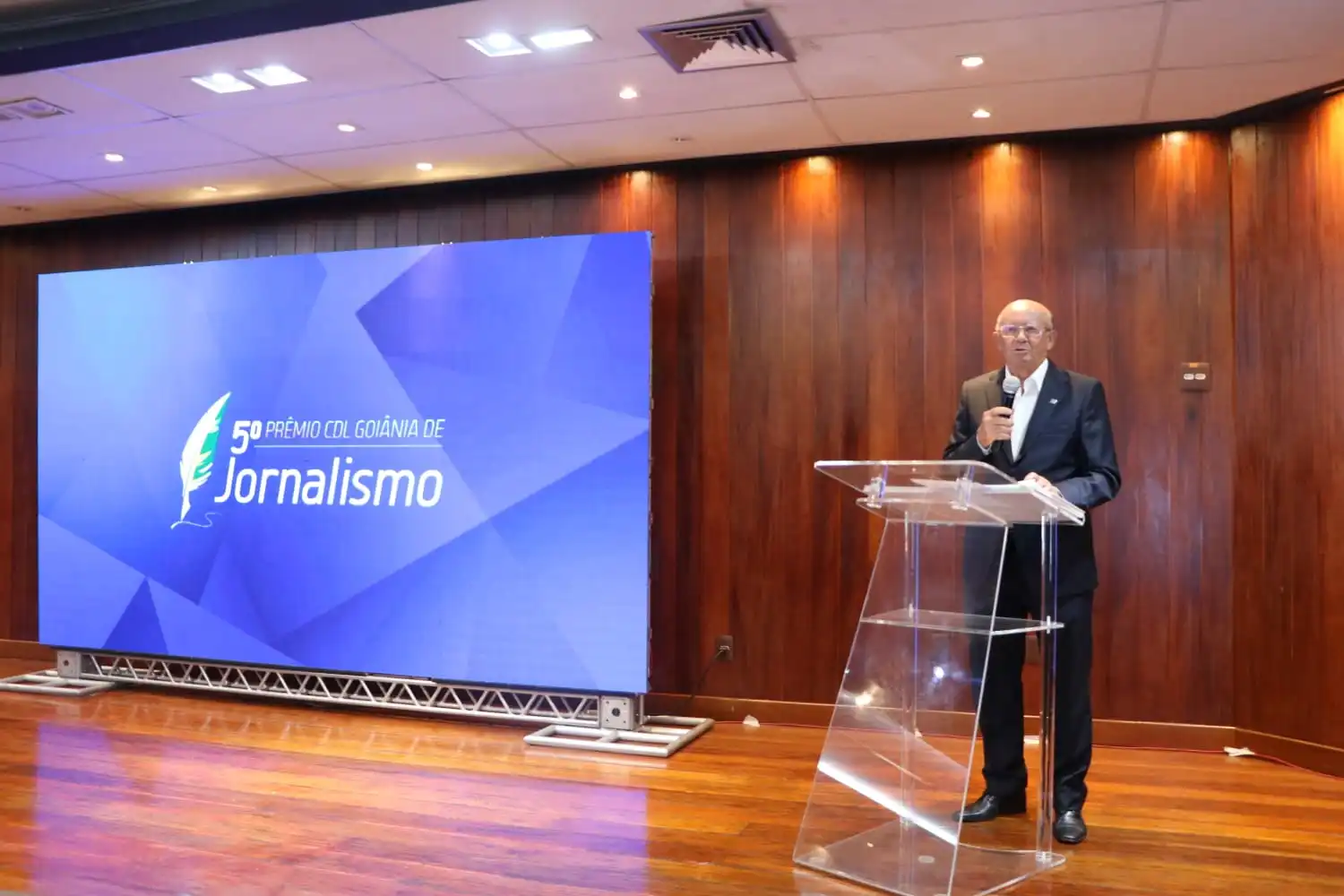 Registro de edições anteriores